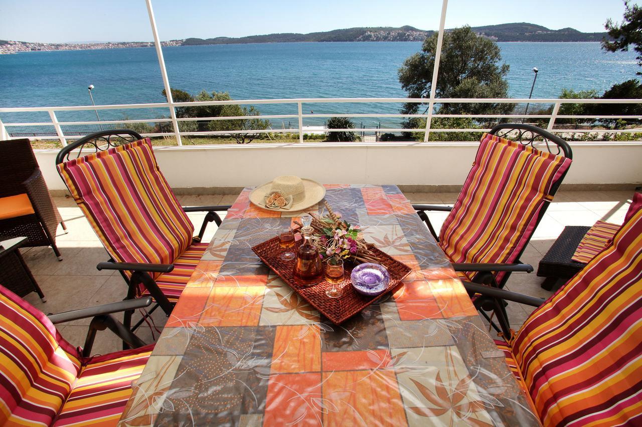 טרוגיר Gem Of The Sea Luxury Beach Apartment With Brand New Heating Infinity Pool מראה חיצוני תמונה